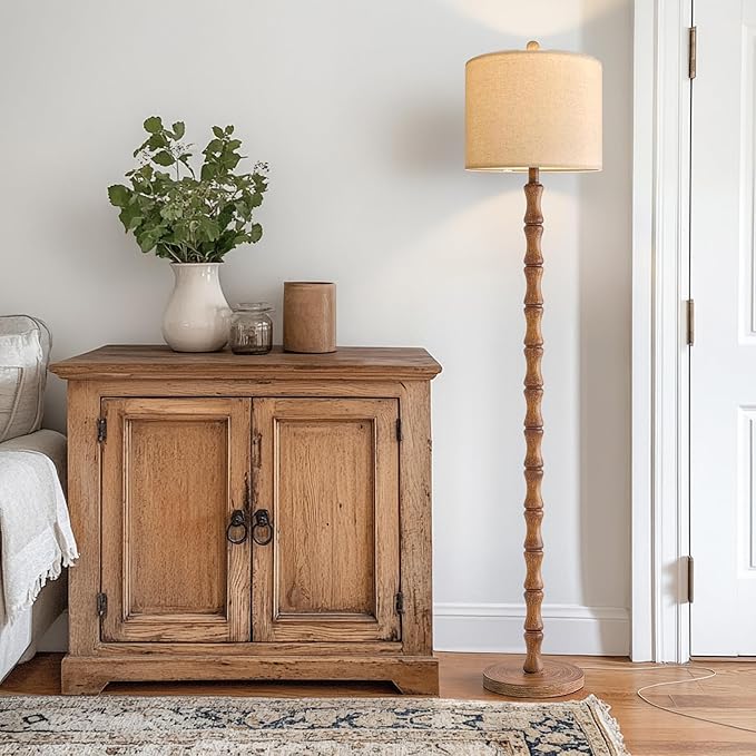 BOBOMOMO 62" Rustic Floor Lamp for Living Room, Retro Farmhouse Floor Lamp Rotary Switch, Resin Standing Lamp for Living Room, Corner, Dining Room, Bedroom, Home Decor