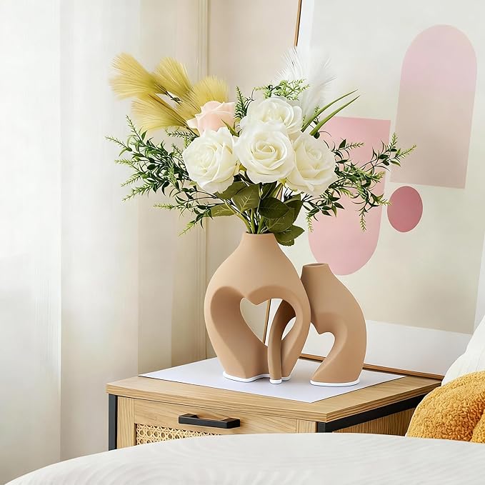 Brown Vases for Decor, Heart Shaped Ceramic Vase Set of 2, Nordic Heart Shaped Vases, Minimalist Decorative Vase for Table Centerpiece Wedding Dining Living Room Office House Decoration
