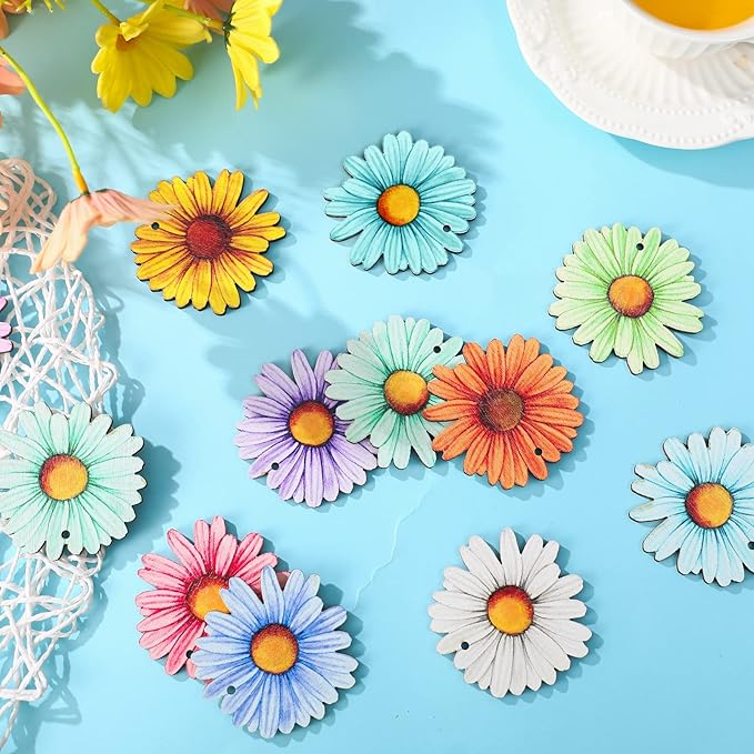 Maitys 36 Pcs Spring Flower Ornaments for Tree Hawaiian Wooden Flower Decorate Wooden Hibiscus Daisy Hanging Decor for Birthday Wedding Baby Shower Themed Summer Holiday Party Decoration (Daisy)
