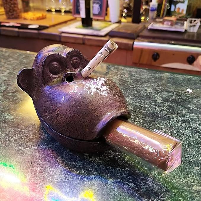 Cigar Ashtrays, Monkey Ashtrays for Smokers,Ashtrays for Patio Indoor Home Decor Garden Cast Iron,Cigar accessories for Men,Cigar Gifts for Men Unique