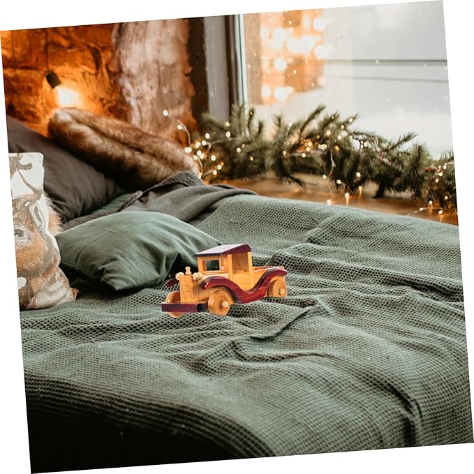 Homoyoyo Wooden Vintage Car Model Ornament Retro Wooden Car Decor for Home Desktop Unique Craftsmanship for Collectors