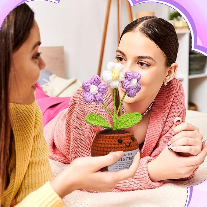 Wavwavw Sister Gifts Handmade Crochet Doll with Card Crochet Present for Sisters Sis Big Little Sister Birthday Wedding Home Decor(Purple Flowers)