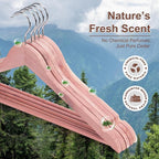 HOUSE DAY Cedar Hangers for Closet 20 Pack, Smooth Cedar Wood Hangers with Rings, 360° Swivel Hook, U-Shape Notched, Non Slip Pant Bar, Sturdy Wooden Clothes Hanger for Coats, Dresses, Suits