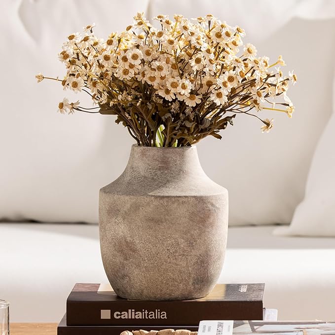 Mitt&Ditt Ceramic Flower Vase, 7.5 inch Off-White Farmhouse Rustic Vase, Handcrafted Weathered Pottery Vases, Small Flower Terracotta Vases for Home Decor, Living Room, Table, Shelf