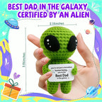 MAMAGIFTREE Fathers Day Funny Gift for Dad from Daughter Son with Message Card - Unique Dads Birthday Gifts for Husband from Wife Kids - Father’s Day Crochet Alien Handmade Decoration