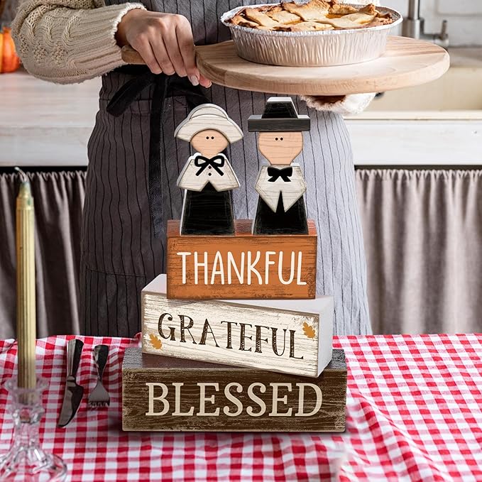 Lineshading 4 Pcs Fall Table Decoration Wooden Pilgrim Couple Decor Thanksgiving Tiered Tray Decor Fall Centerpiece Rustic Decorative Pilgrim Block Signs Gift Farmhouse for Home Kitchen Shelf