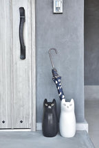 PaletteLife Cat Umbrella Stand, Compact Ceramic Umbrella Holder for Entryway, Cute Scandinavian Decorative Umbrella Rack, Brown