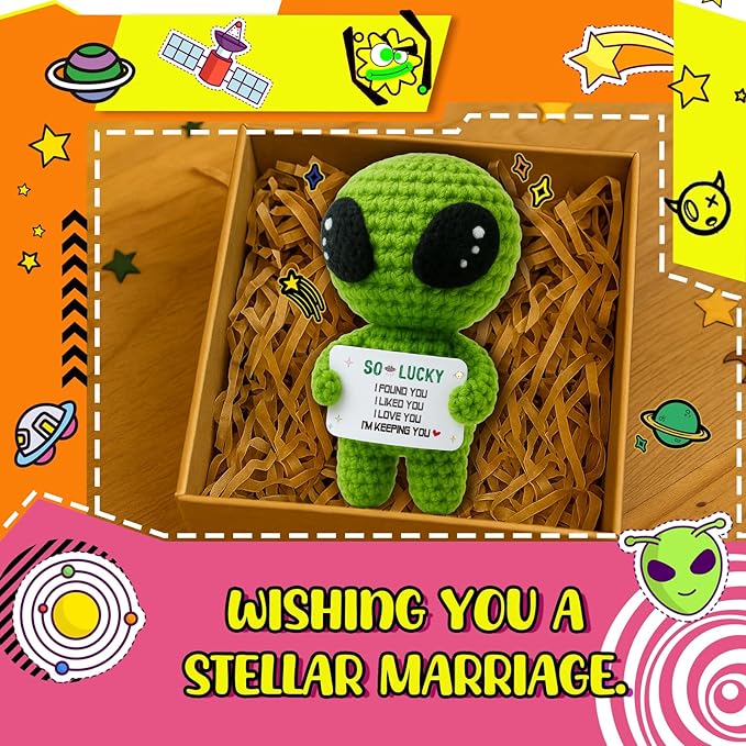 MAMAGIFTREE I Love You Wedding Anniversary Present for Him Boyfriend Husband Fiance Wife Her with Small Card, Valentines Day Gifts Women Men - Romantic Theme Crochet Alien Decor