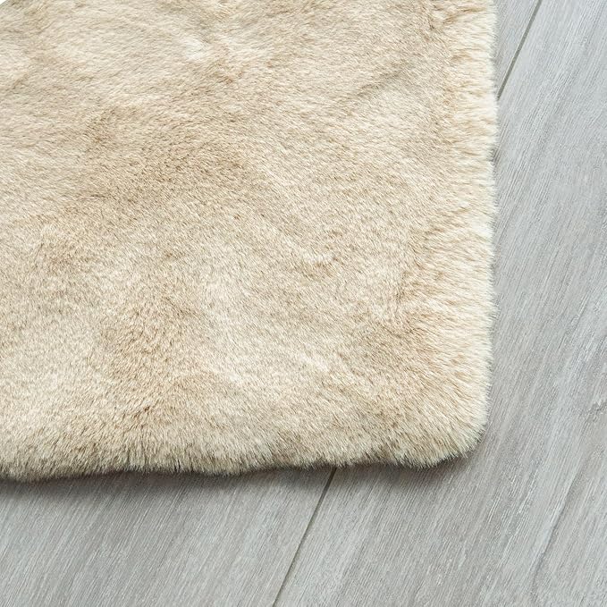 Beige Plush Faux Washable Rabbit Fur Area Rugs for Bedroom Shag Carpet for Living Room 4x6 Rectangle Nursery Rug