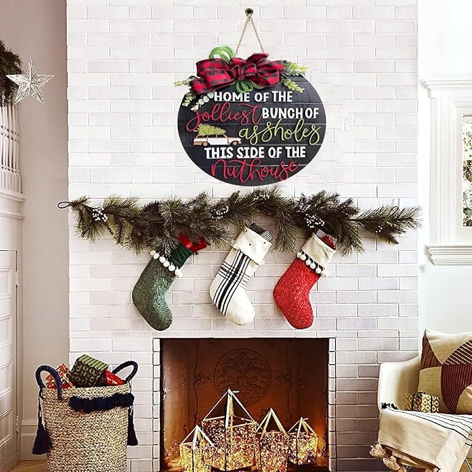National Lampoon's Christmas Vacation Holiday Decor Wooden Wreath ，Christmas Wooden Hanging Sign Door Decoration Wreath，Christmas Wreath for Home Indoor Outdoor Decoration (A)1