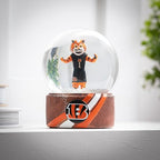Evergreen Enterprises Cincinnati Bengals 5 in. Multicolor Glass Tabletop Snow Globe 3WGL3806