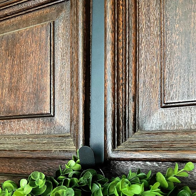Haute Decor Dual-Sided Wreath Hanger (Matte Black) - Hang Decorations on Front and Back of Your Door - Strong Hooks Hold up to 20 pounds on Each Side